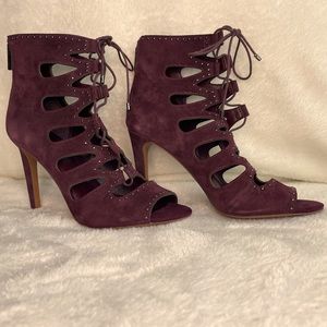 New BCBGeneration Burgundy Size 10 Open Toe Booties